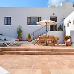 Casa Maria Dolores Nyaraló *