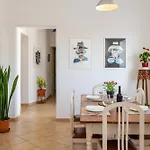 Casa Maria Dolores * Haría