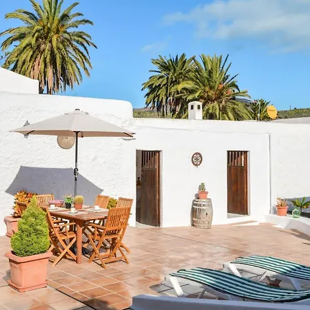 Casa Maria Dolores Haría